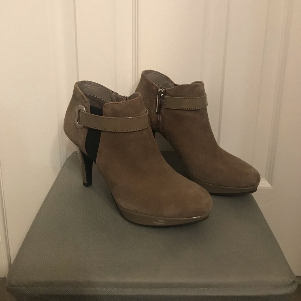 Bandolino Heels